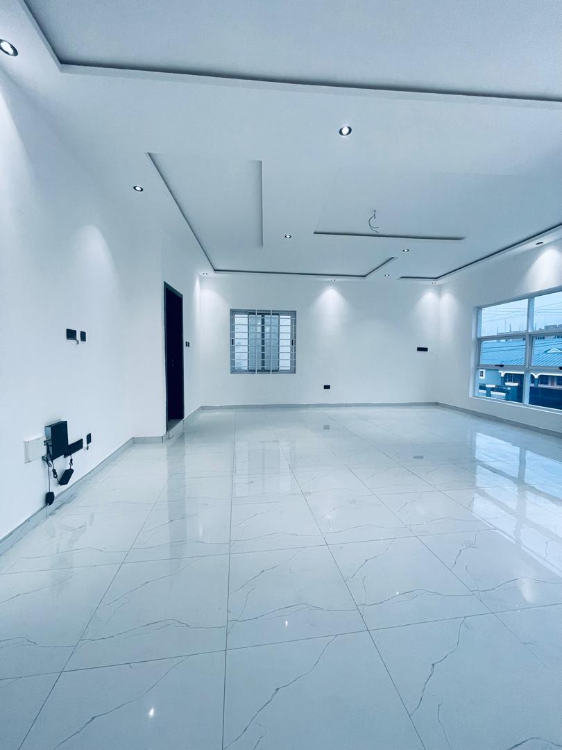 Contemporary Apartment